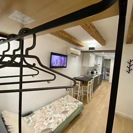 Oasi Central - Appartamento In Pieno Centro Trieste Exteriör bild